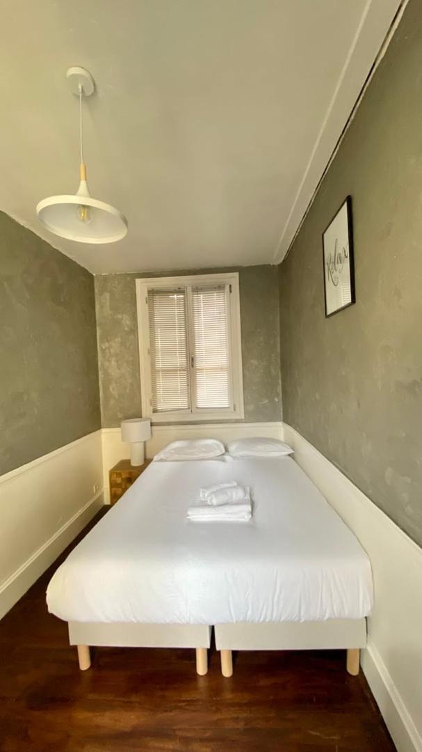 Prime Location In For 6p Appartement *