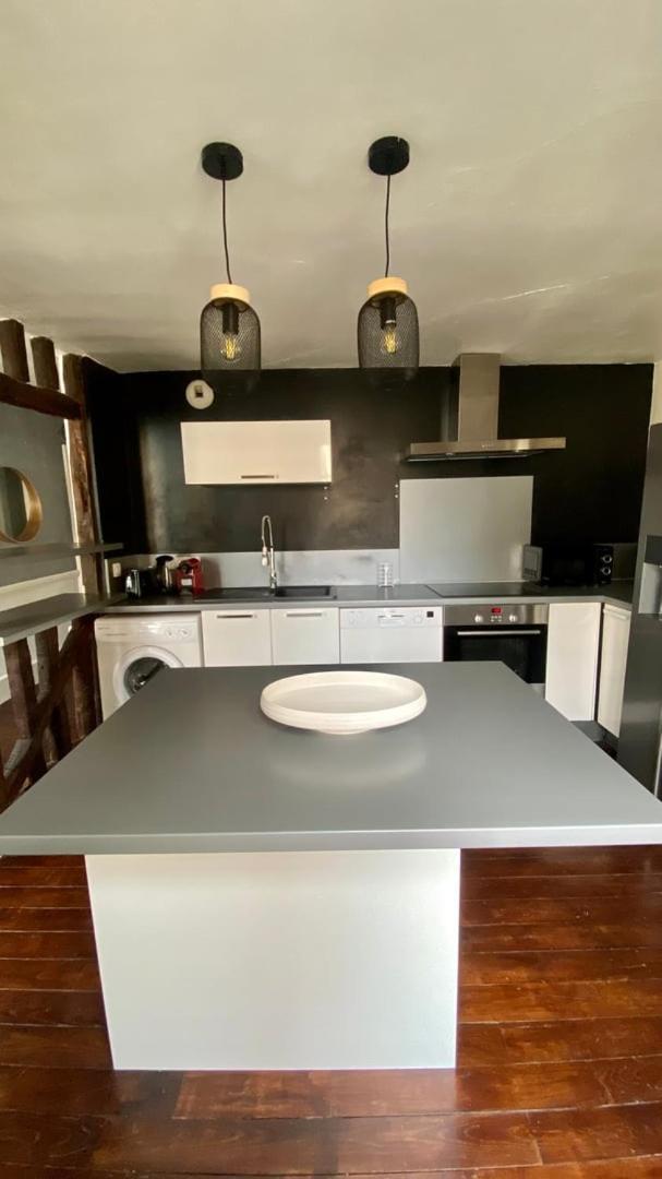 Appartement Prime Location In For 6p
